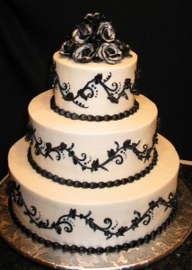 black__white_wedding_cake_1